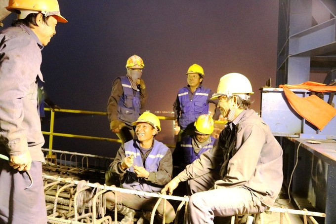 Trên công trường cây cầu hơn 7.000 tỷ nối Quảng Ninh và Hải Phòng